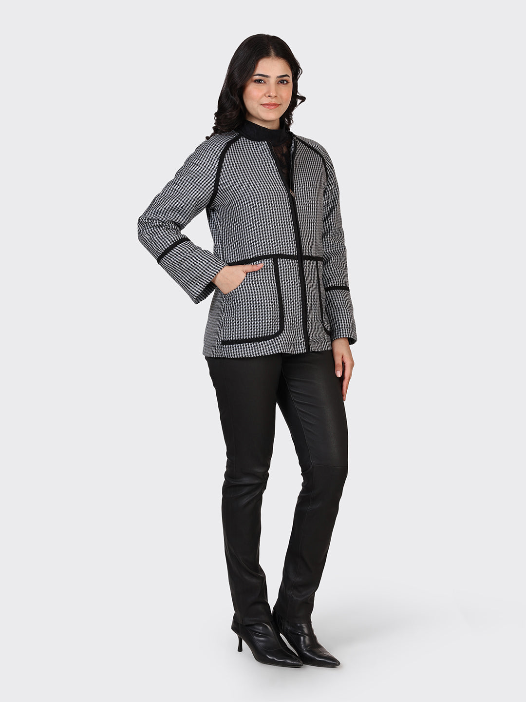 LADIES WOOLLEN JACKET-CROSS