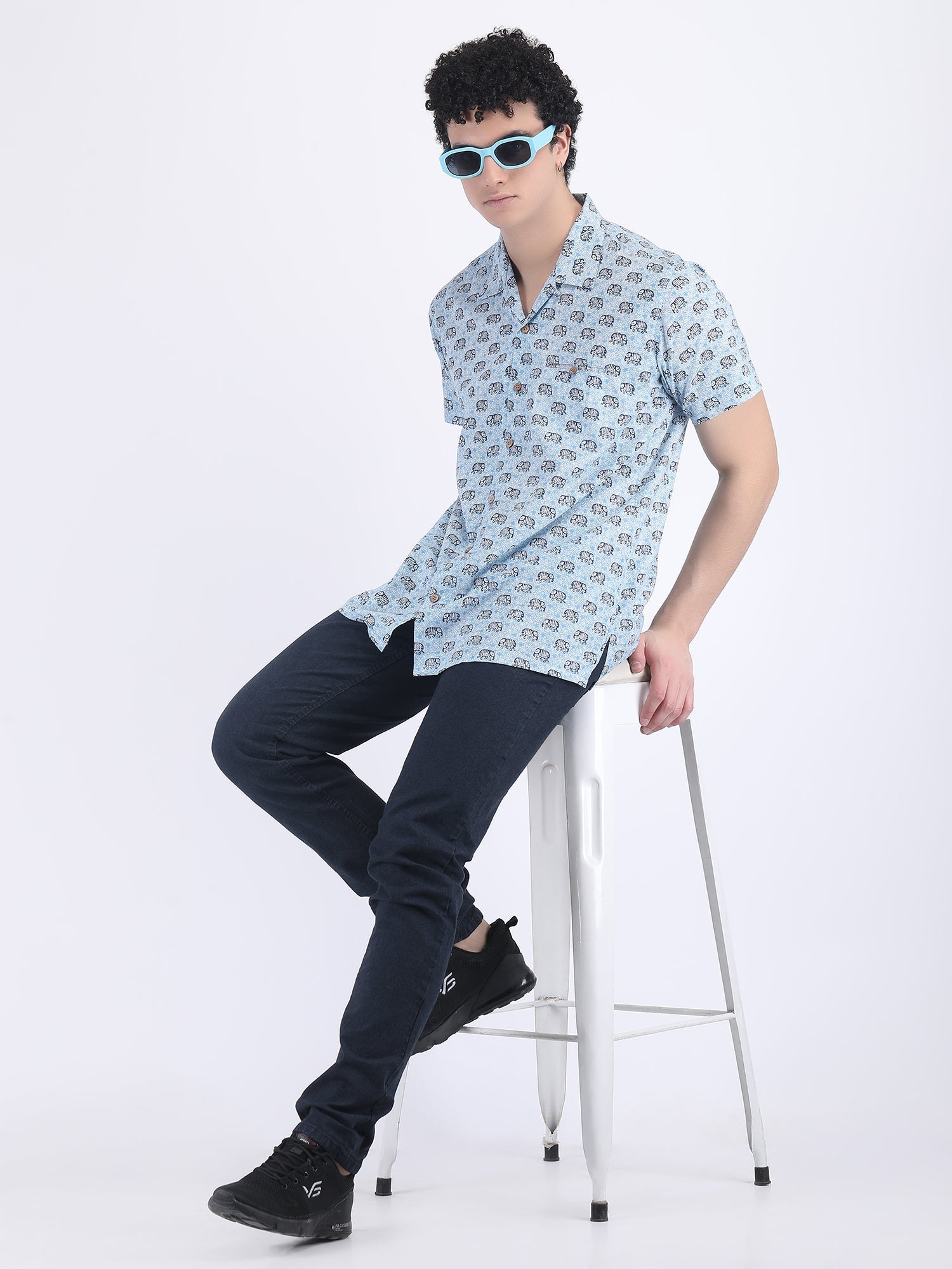 COTTON PRINT SUMMER SHIRT IN BLUE ELEPHANT