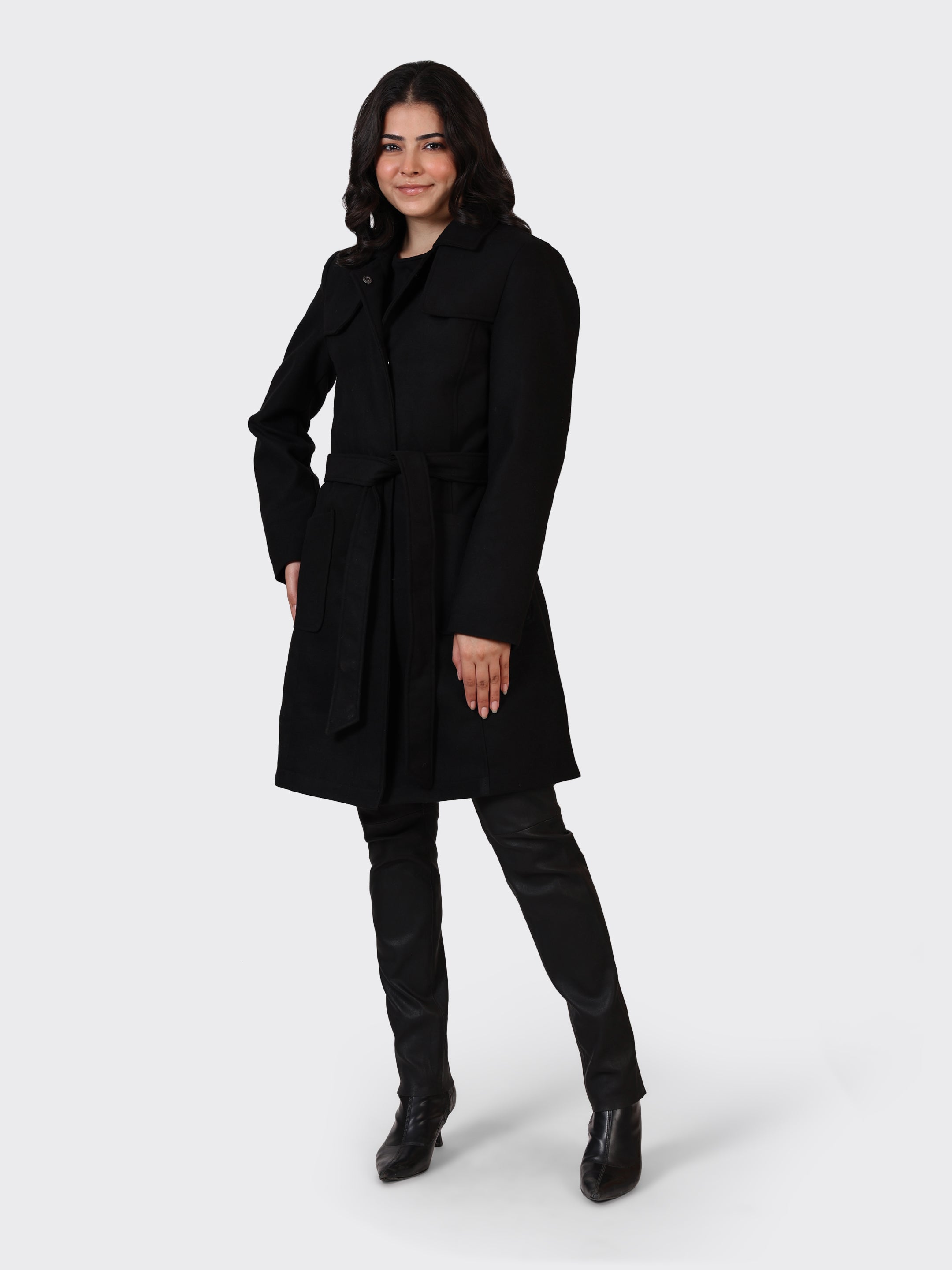 LADIES WOOLLEN JACKET-BLACK