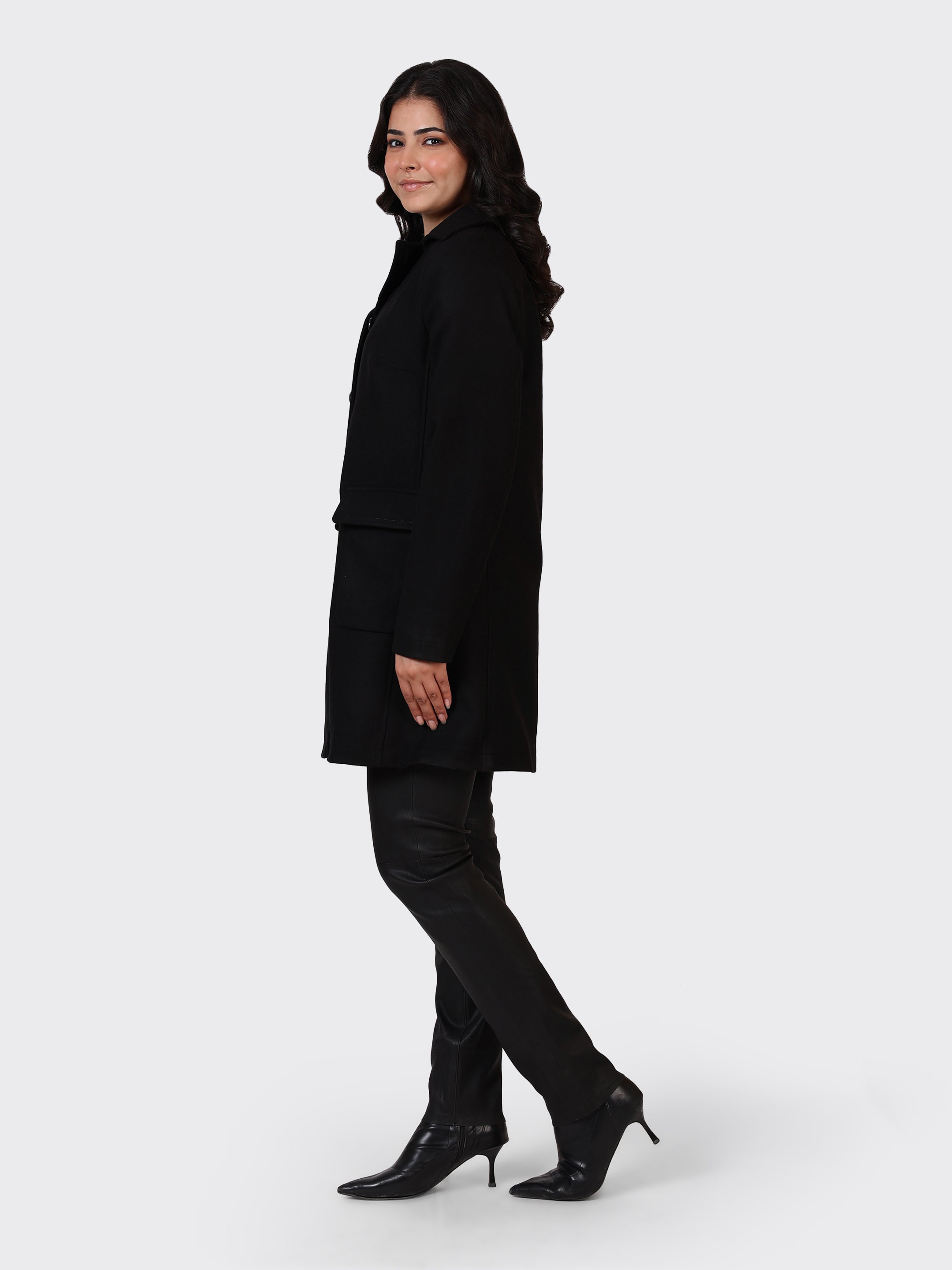 LADIES WOOLLEN JACKET-BLACK