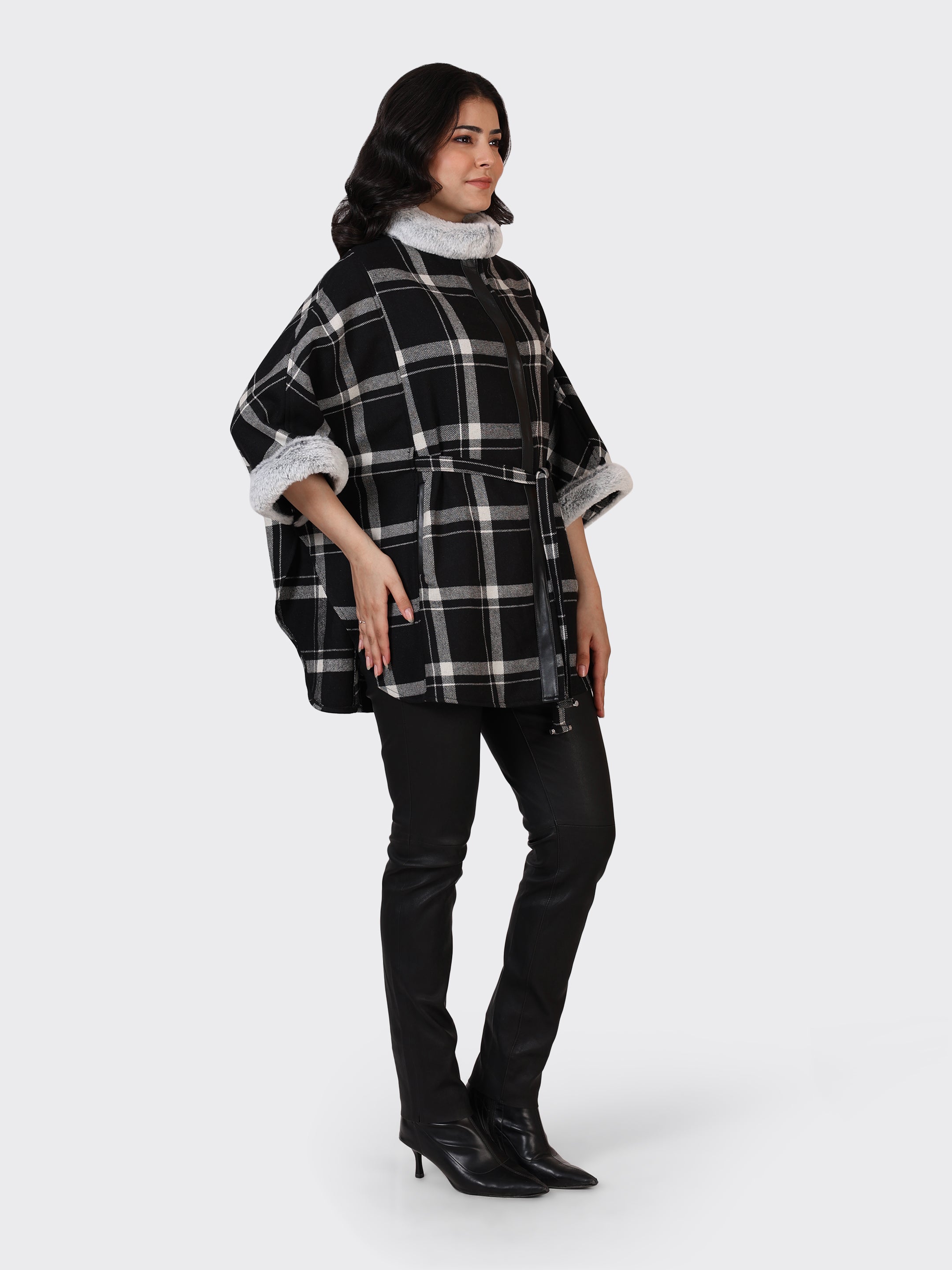 LADIES CAPE WOOLLEN JACKET-CHECK