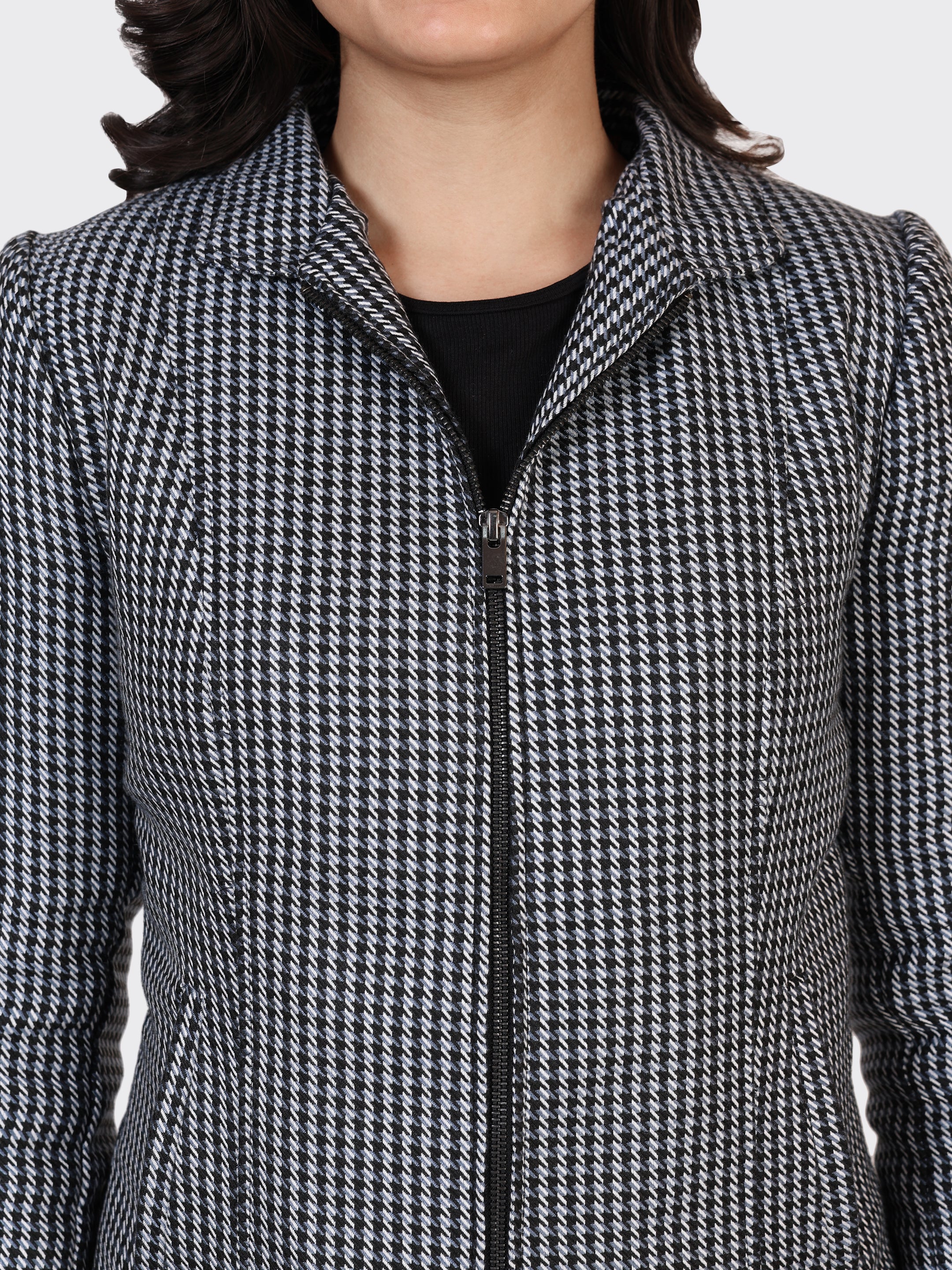 LADIES WOOLLEN JACKET-CROSS