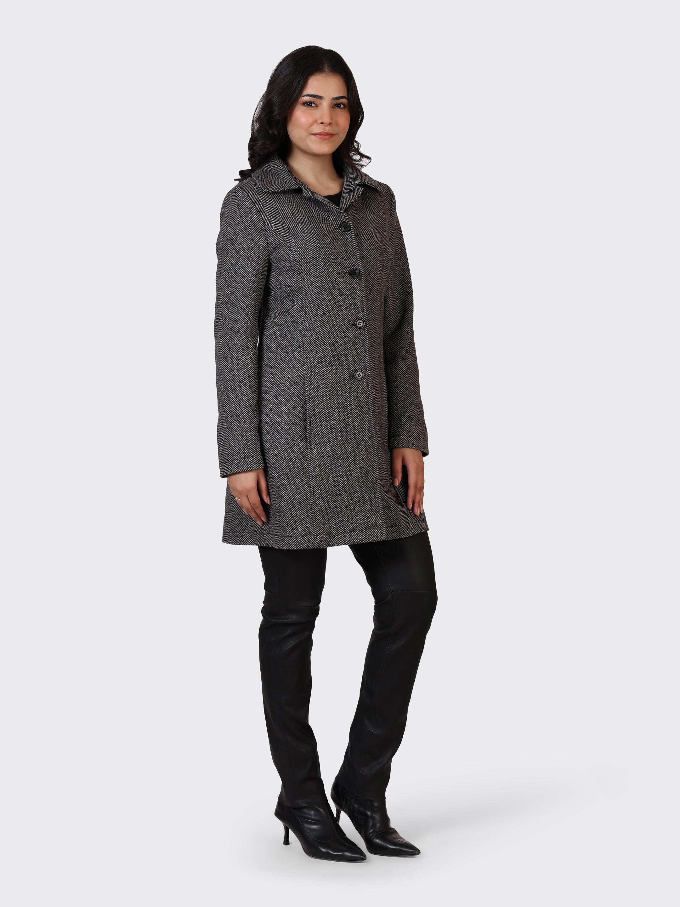 LADIES WOOLLEN JACKET-ZIGZAG