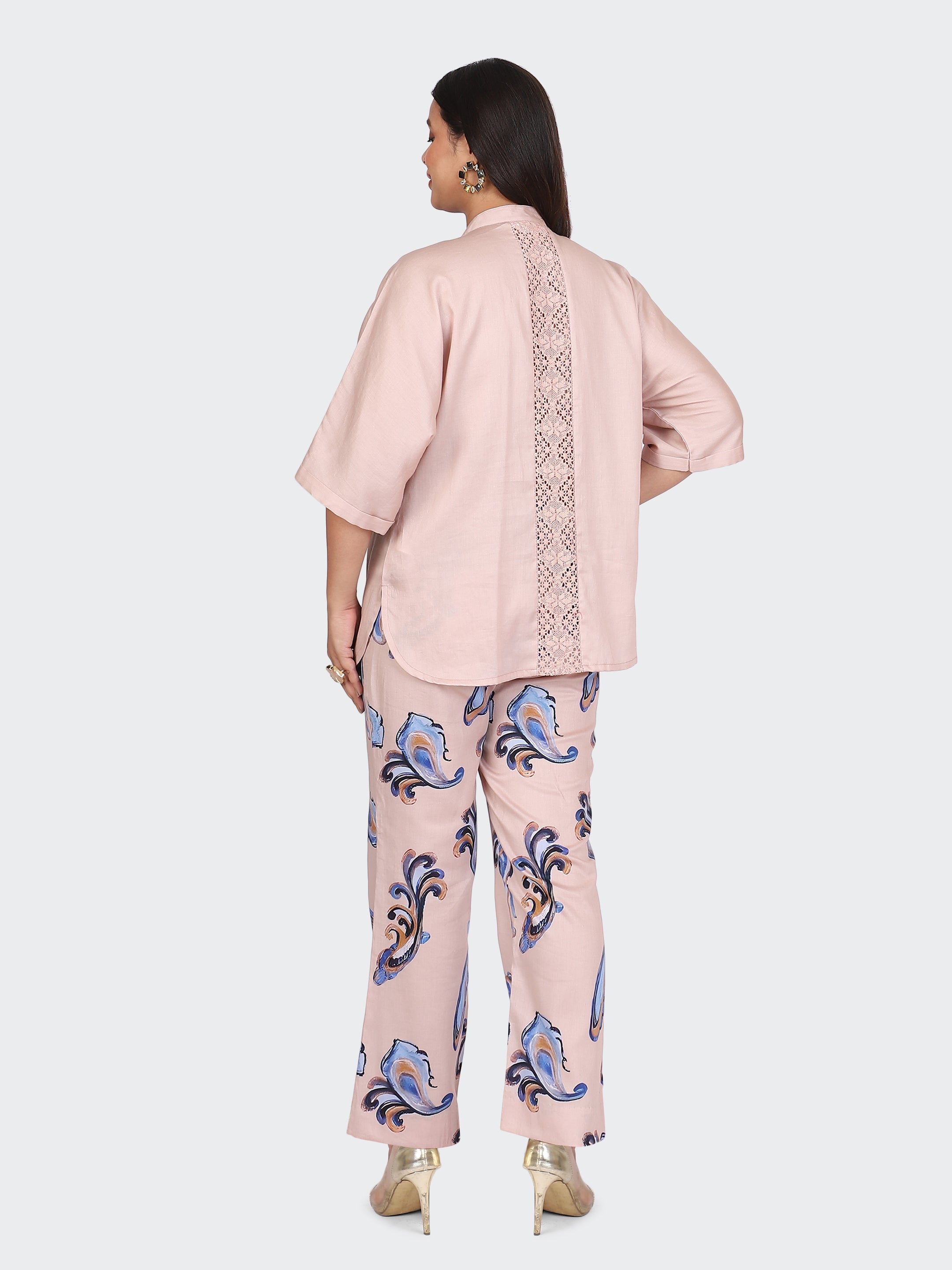 CO-ORDS KIMONO SLEEVES AND DECORATIVE LACE AT BACK-DUSTY ROSE