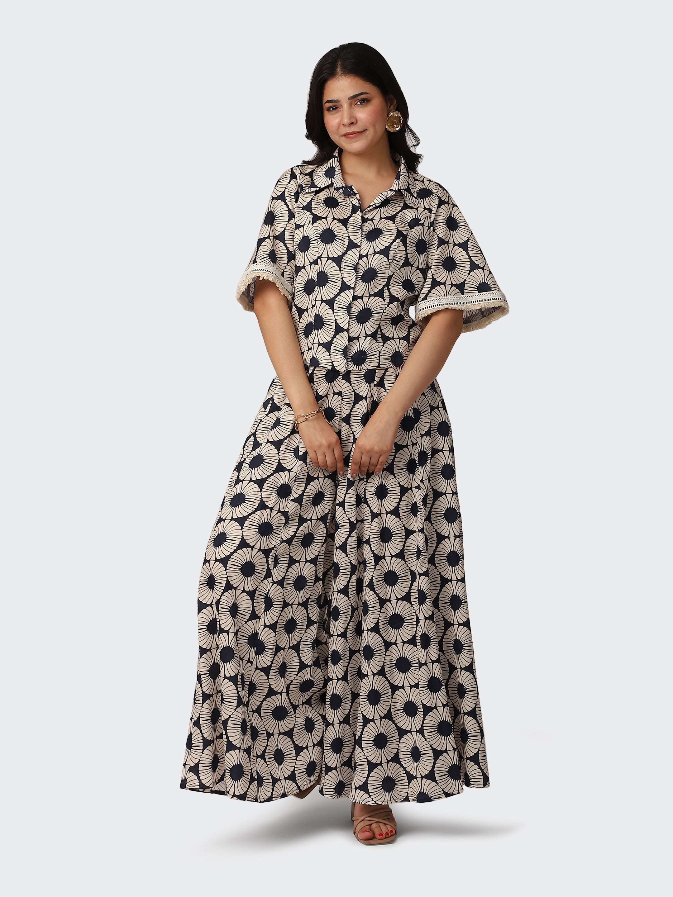 CO-ORDS BOHEMIAN LOOK, SHORT TOP, AND SHARARA PANT-NAVY