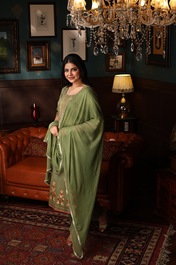KURTA SET FEATURING HAND-EMBROIDERED FRONT, DUPATTA WITH HAND EMBROIDERY,LACE ALL AROUND-GREEN