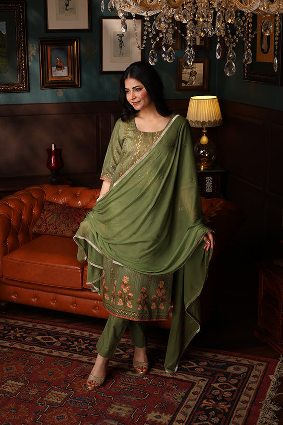 KURTA SET FEATURING HAND-EMBROIDERED FRONT, DUPATTA WITH HAND EMBROIDERY,LACE ALL AROUND-GREEN