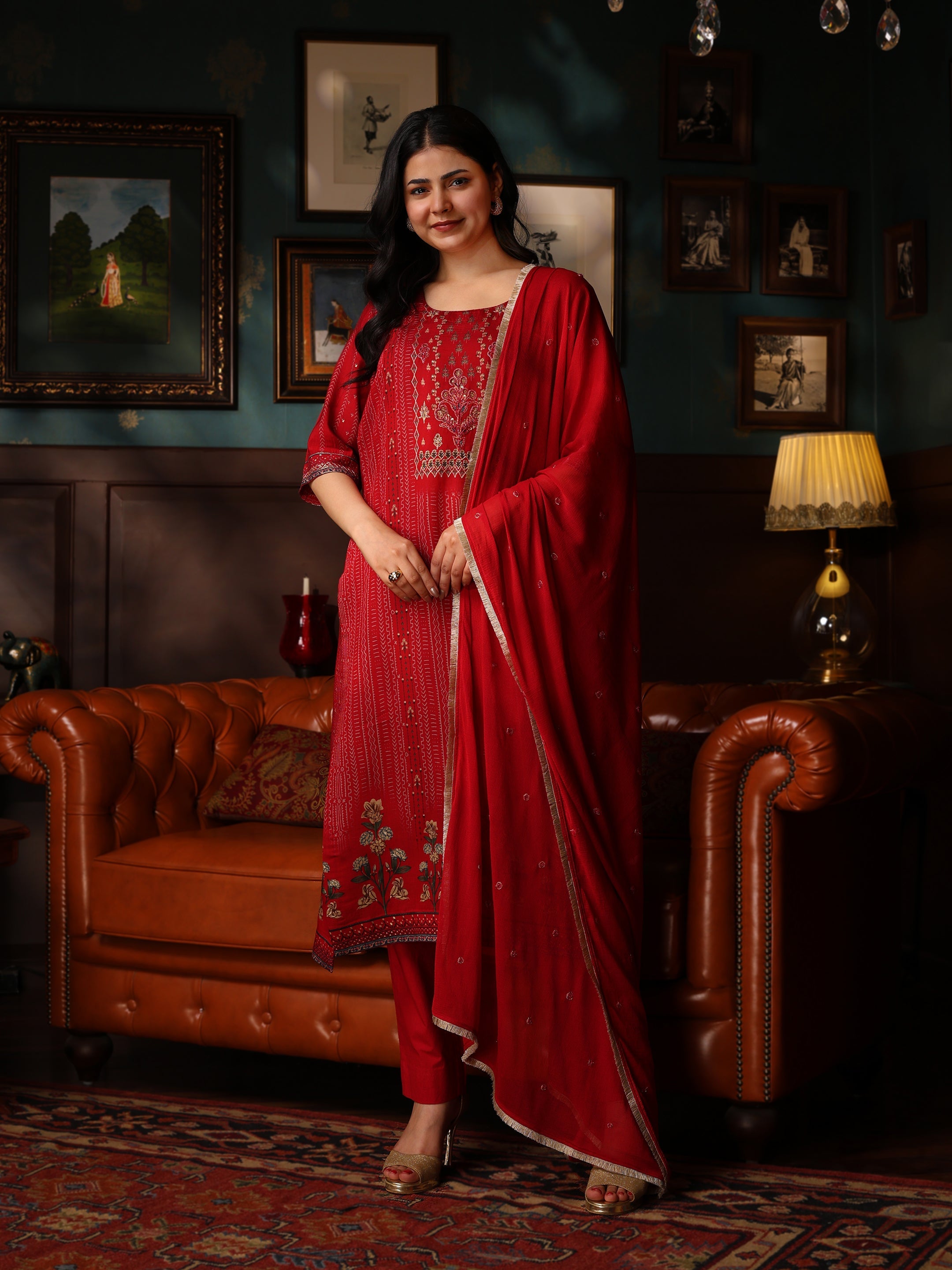 KURTA SET FEATURING HAND-EMBROIDERED FRONT, DUPATTA WITH HAND EMBROIDERY,LACE ALL AROUND-RED