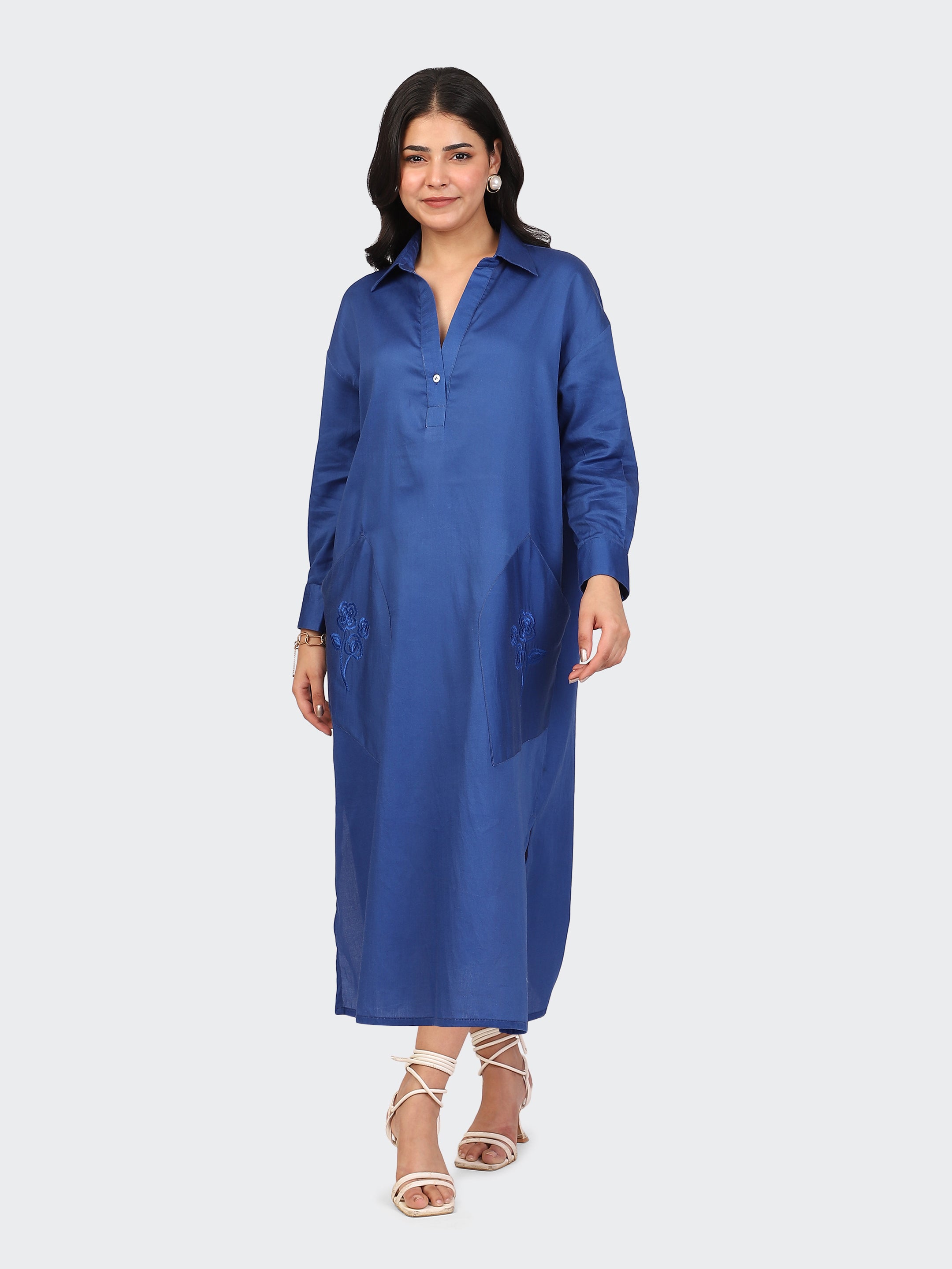 OVERSIZED CALF-LENGTH DRESS FEATURING EMBROIDERED POCKETS-ROYAL BLUE