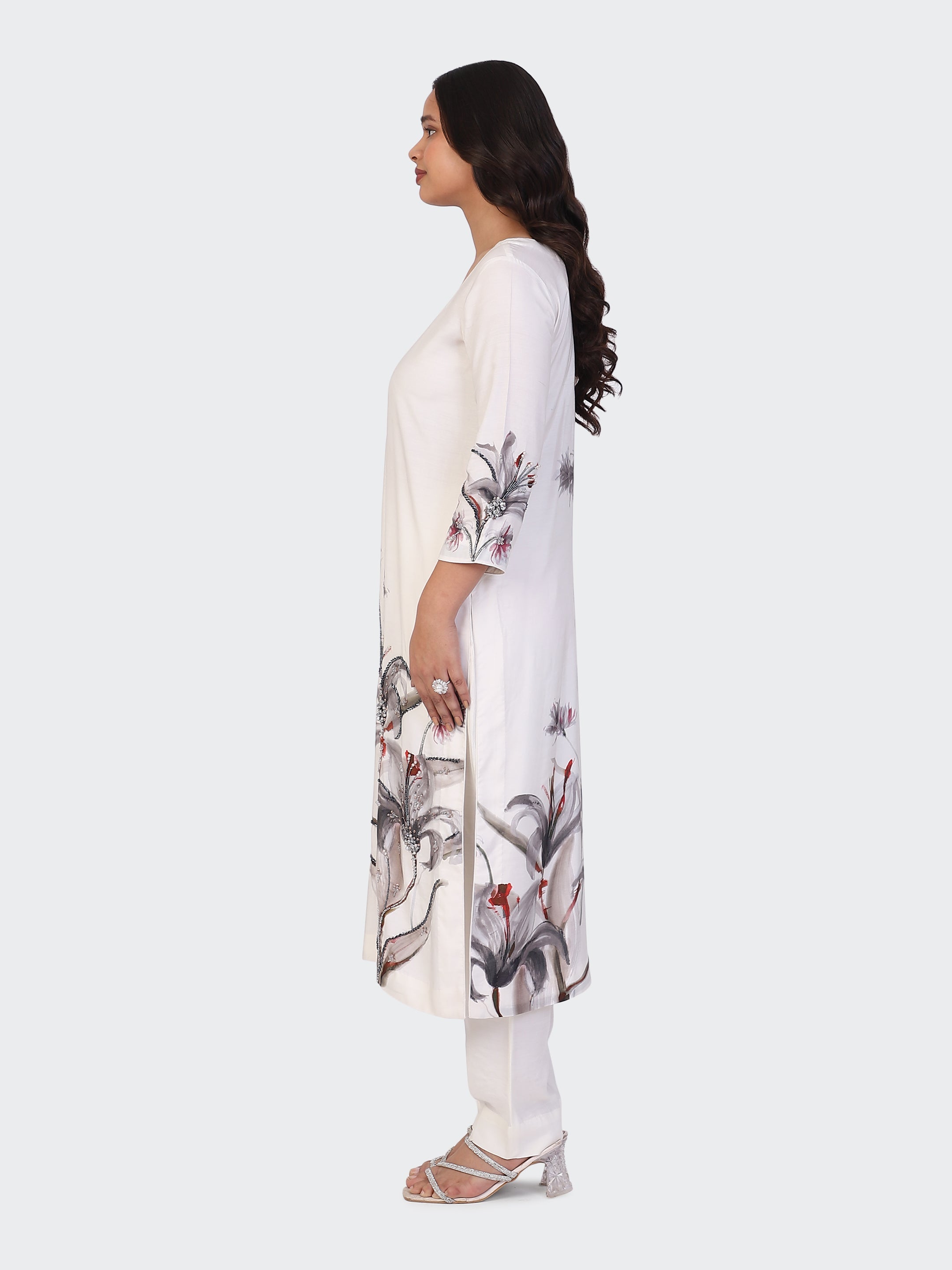 KURTA SET FEATURING HAND-EMBROIDERED FRONT, SLEEVES, AND DUPATTA-WHITE