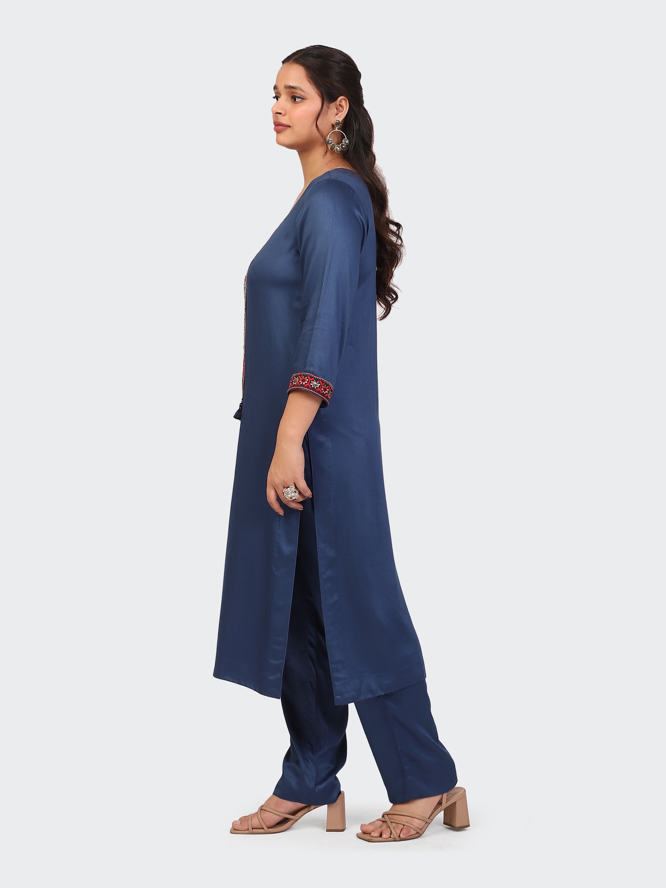 KURTA SET FEATURING HAND-EMBROIDERED FRONT, SLEEVES, AND DUPATTA-BLUE
