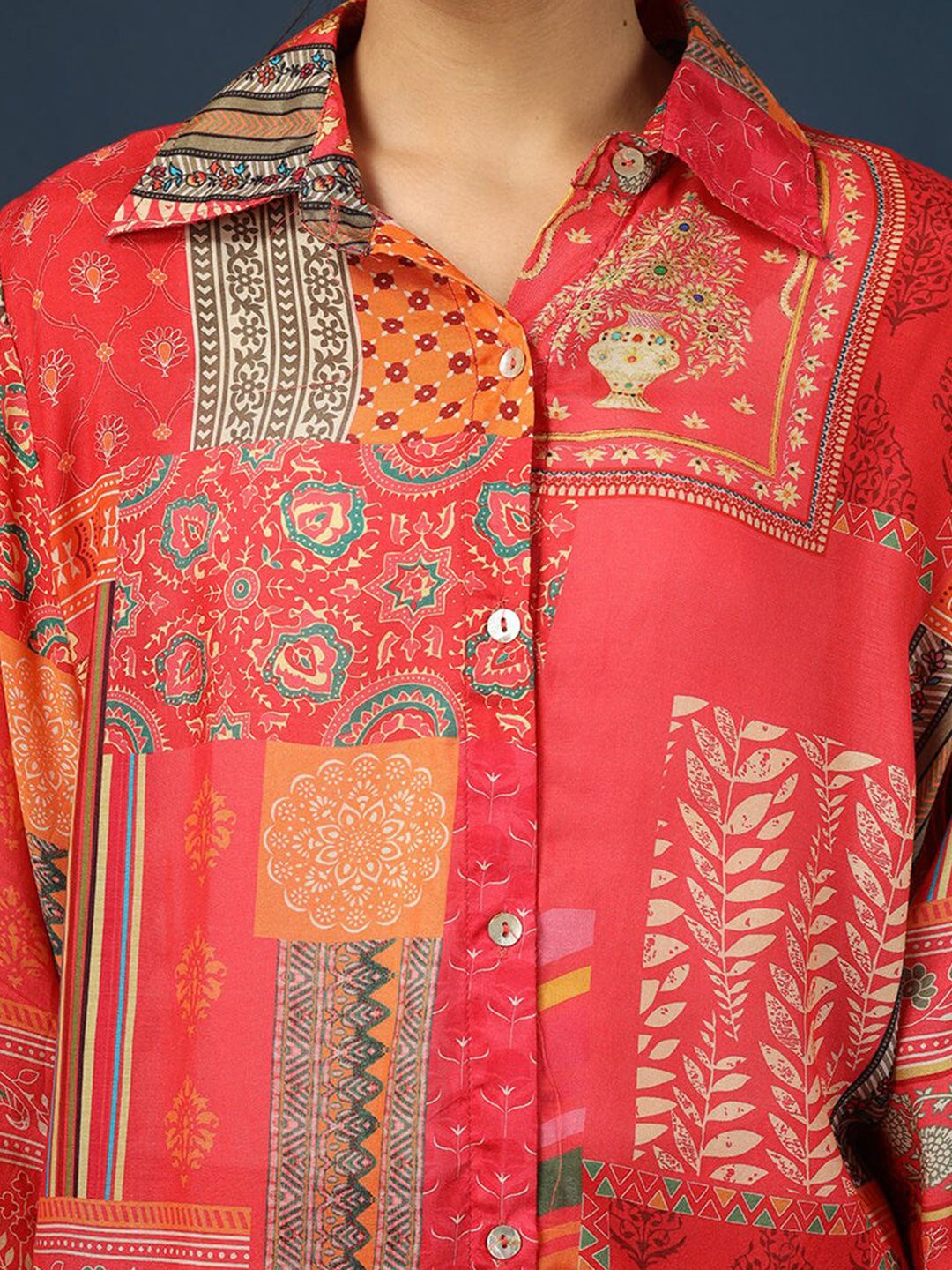 ETHNIC MOTIFS PRINTED SHIRT COLLAR SHIRT WITH TROUSERS