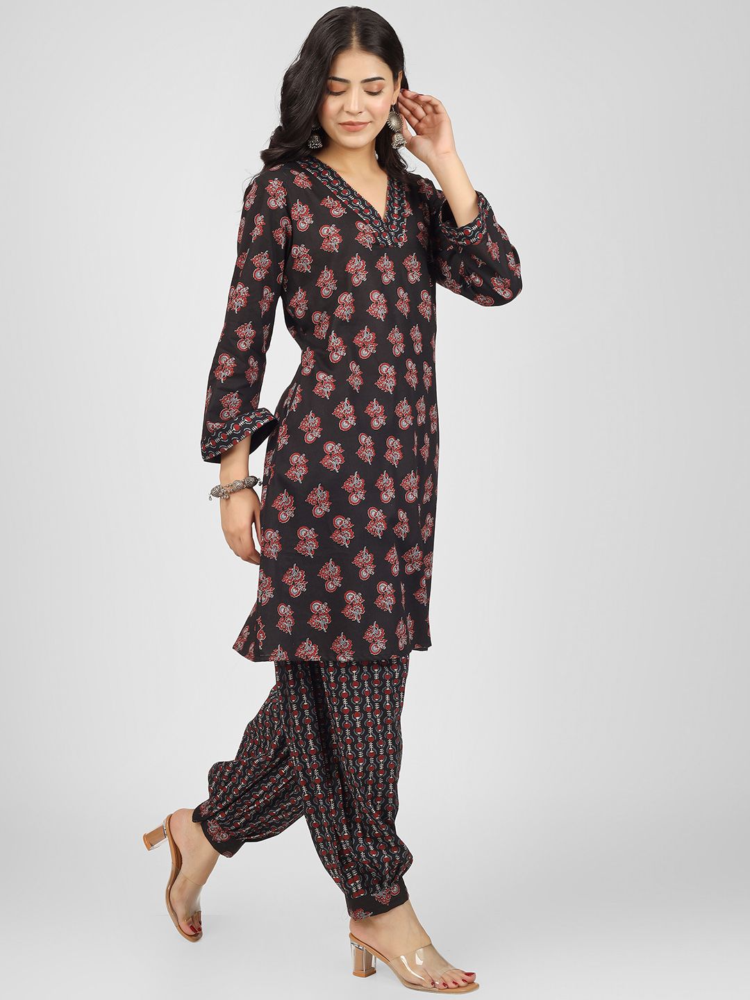 V-NECK ETHNIC MOTIFS PRINTED REGULAR PURE COTTON KURTA WITH SALWAR